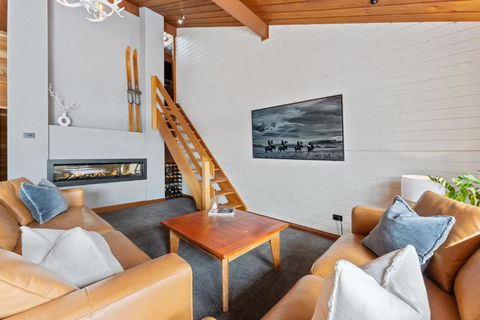 Ibis On Lake Jindabyne - Whitsundays Accommodation 3