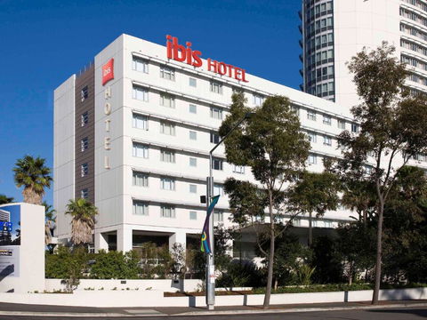 Ibis Sydney Olympic Park - Whitsundays Accommodation 0