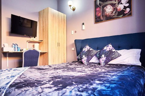 IMotel Cooma (in Town) - Whitsundays Accommodation 3
