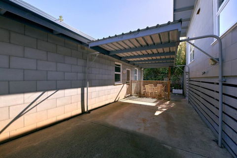 Inlet Shack - 300 Meters To The Beach - Whitsundays Accommodation 1