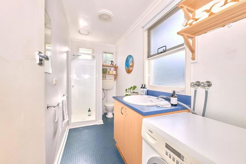 Inlet Shack - 300 Meters To The Beach - Whitsundays Accommodation 2