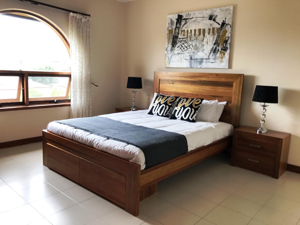Valley View SA Whitsundays Accommodation