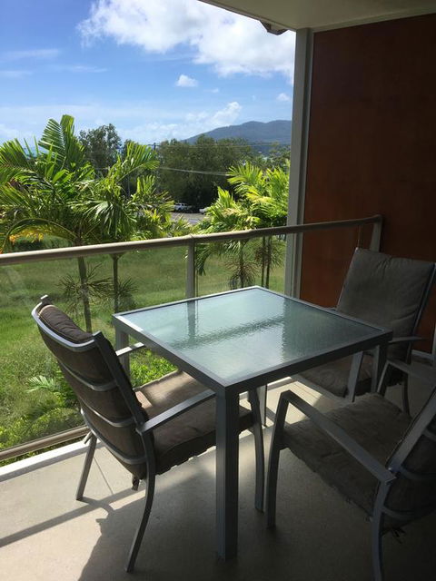 Airlie Central Apartments - Whitsundays Accommodation 1