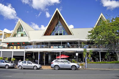 Airlie Waterfront Accommodation