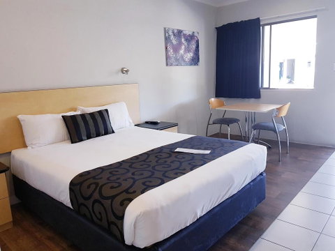 Alara Motor Inn - Whitsundays Accommodation 3