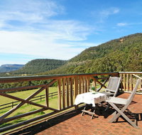 Alcheringa Cottage - Whitsundays Accommodation