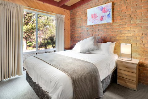All Seasons Mansfield - Whitsundays Accommodation 2