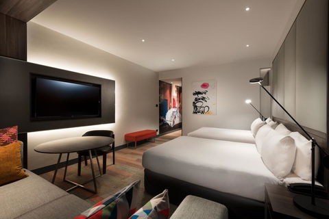 Aloft Perth - Whitsundays Accommodation 1