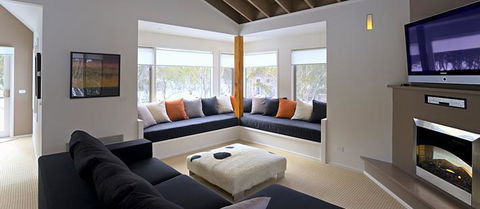 Alpenglow - Whitsundays Accommodation 1