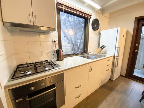 Alpine Retreat - Whitsundays Accommodation 3