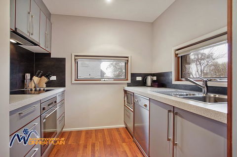 Alyeska - Whitsundays Accommodation 3