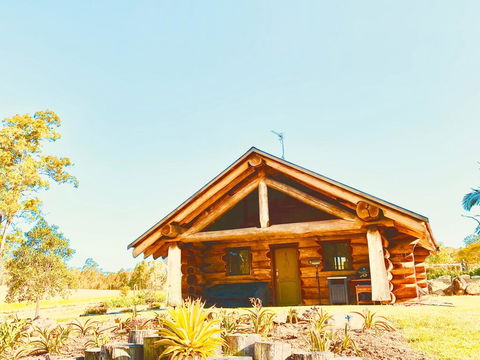 Amarina Farm Stay And Gardens - Whitsundays Accommodation 1