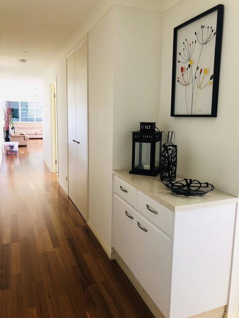 Amazing Apartment Ocean Views And Hot Tub On Balcony - Coolangatta - Whitsundays Accommodation 3