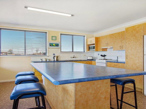 Amazing Aspects - Perched Above Tilbury Cove - Whitsundays Accommodation 2