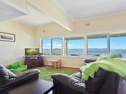 Amazing Aspects - Perched Above Tilbury Cove - Whitsundays Accommodation 3