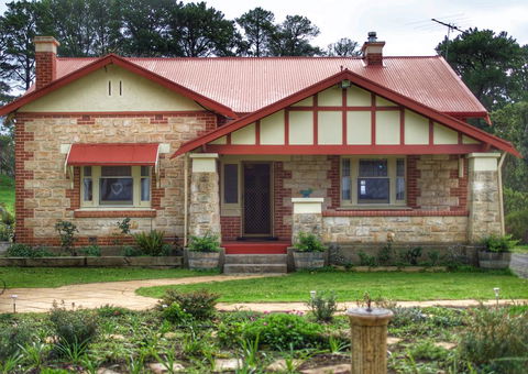 Amongst The Vines Deluxe Retreat - Whitsundays Accommodation 0