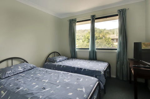 Anchor Down At Hat Head - Whitsundays Accommodation 1