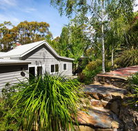 Annecy House - Whitsundays Accommodation