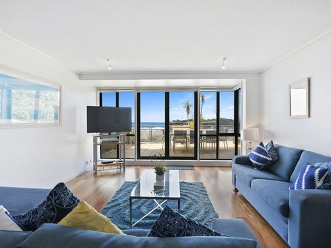 APARTMENT 11 PACIFIC APARTMENTS - Whitsundays Accommodation 0