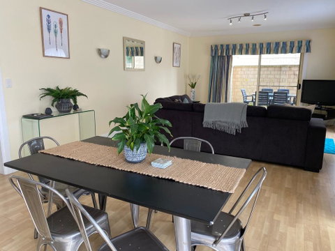 Apartment 244 On Bertha, Mount Gambier - Whitsundays Accommodation 0