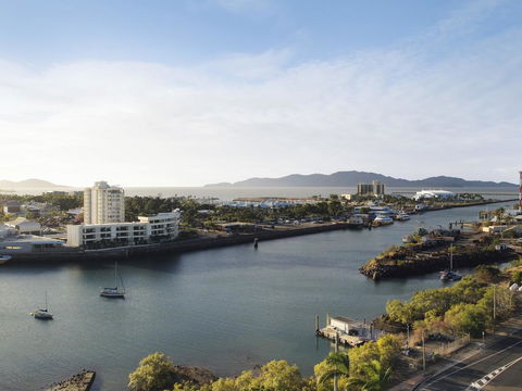 Apartments @ 81 Palmer - Whitsundays Accommodation 3