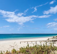 API Busselton Seaside Escape Apartments - Whitsundays Accommodation