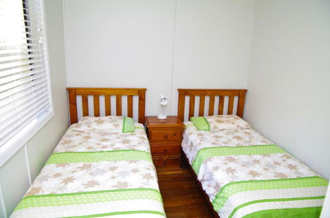 Apollo 2 9 Hodgson Street - Whitsundays Accommodation 3