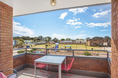 Apollo Unit 21 - Whitsundays Accommodation 2