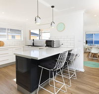 Aqua Palm with Sweeping One Mile Views - Whitsundays Accommodation