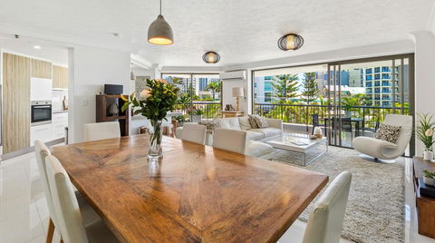 Aqueous Apartment - Whitsundays Accommodation 1