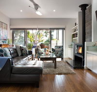 Arabella Meadows - Whitsundays Accommodation