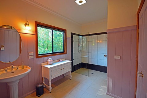 Araluen Park Cottages - Whitsundays Accommodation 1