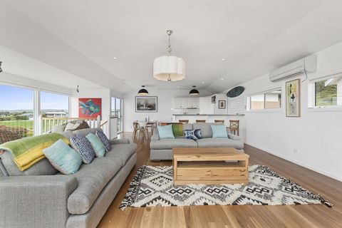 Art House - Whitsundays Accommodation 1