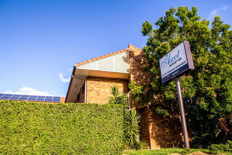 Ascot Budget Inn & Residences - Whitsundays Accommodation 1
