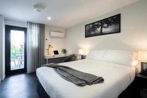 Ascot Budget Inn & Residences - Whitsundays Accommodation 0