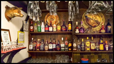 Ascot Motor Inn - Whitsundays Accommodation 1