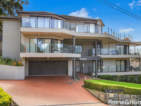 Ash Sienna - 2/49 Ash Street, Terrigal - Whitsundays Accommodation 0