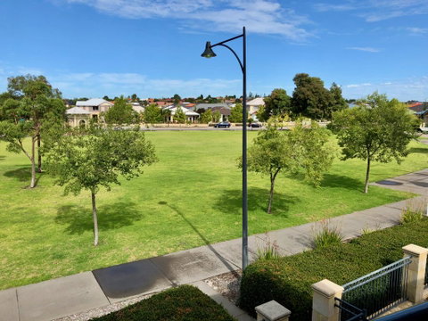 Ashington Gardens - Whitsundays Accommodation 2