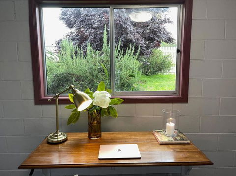 MAGNOLIA HOUSE ON THE CREEK - STANTHORPE - Whitsundays Accommodation 3