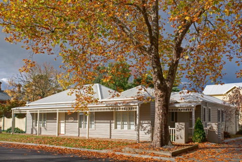 Mews Cottages - Whitsundays Accommodation 0