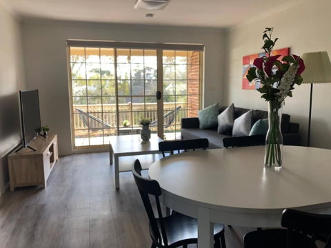 Modern 2BR Apartment With Parking - Whitsundays Accommodation 0