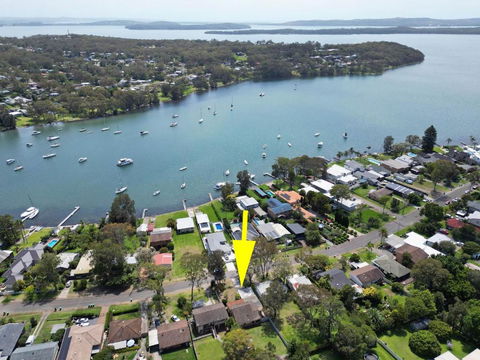 NEW PropertyBreezy Bayside Haven At Brightwaters - Whitsundays Accommodation 0