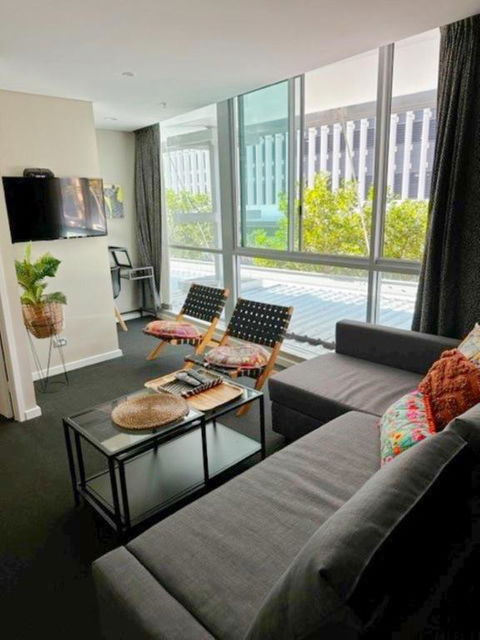 NEW Exquistely Furnished 2 Bedroom Apartment - Whitsundays Accommodation 1