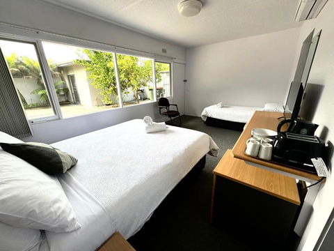 Mount Beauty Motor Inn - Whitsundays Accommodation 0