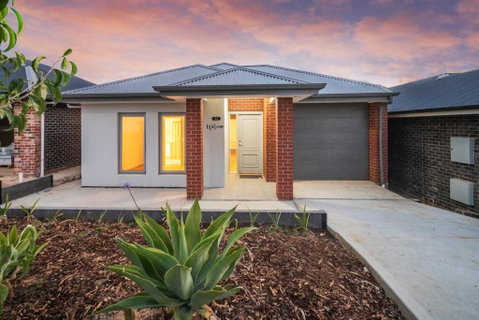 Mt Baker Home:10km To Hahndorf - Whitsundays Accommodation 0