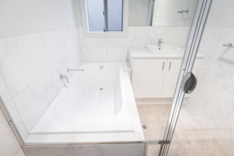 Mt Baker Home:10km To Hahndorf - Whitsundays Accommodation 3