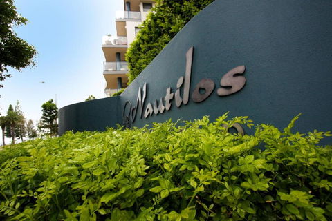 Nautilos On The Harbour - Whitsundays Accommodation 1
