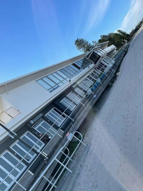 NEW Furnish, 3 Min SYD Airport, 1 Min Walk Beach - Whitsundays Accommodation 1