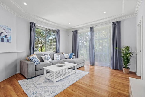 NEW Sailors Cove Pet Friendly - Whitsundays Accommodation 0