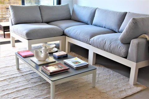 New Spacious 1 Bedroom Apartment Rosebery - Whitsundays Accommodation 0